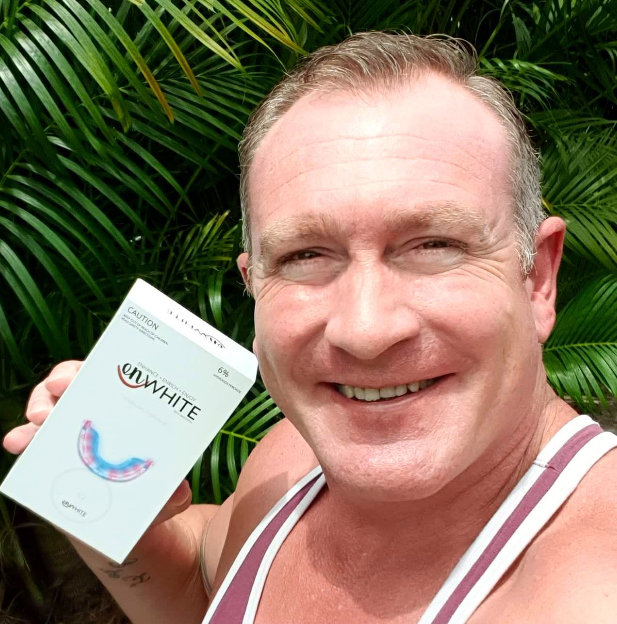 enWHITE Teeth Whitening Best Affordable Teeth Whitening Kit Australia